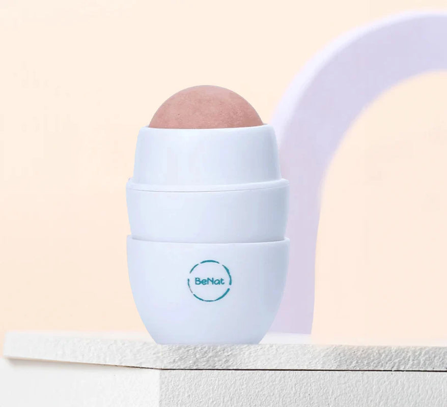 Experience Flawless Skin with Our Volcanic Stone Oil-Absorbing Face Roller